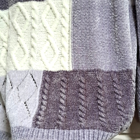 Alfred Dunner Color-Block Textured Crewneck Sweater. Size Petite Small. NWOT - Picture 5 of 7